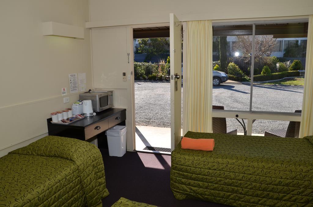Warwick Motor Inn Kamer foto